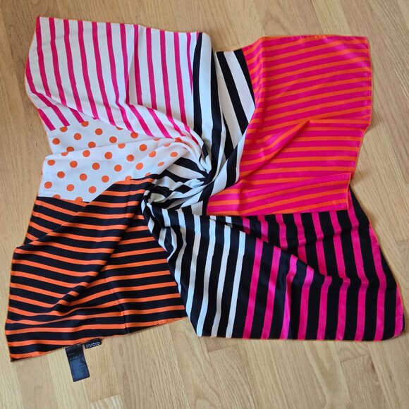 Colorful Polyester scarf - Picture 3 of 4